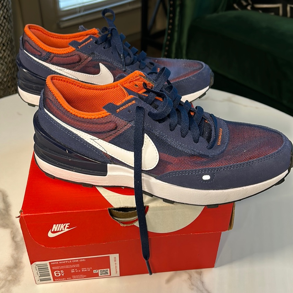 Nike Waffle One